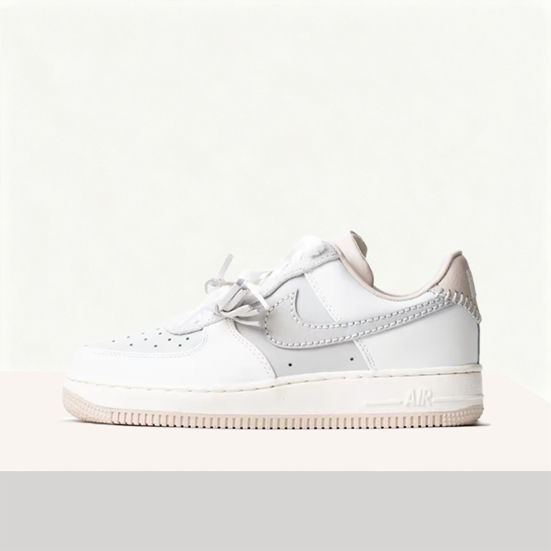 ナイキ エア フォース 1 ロー トレンディ、スタイリッシュ - Nike Shoes Air Force 1 のレビューと価格