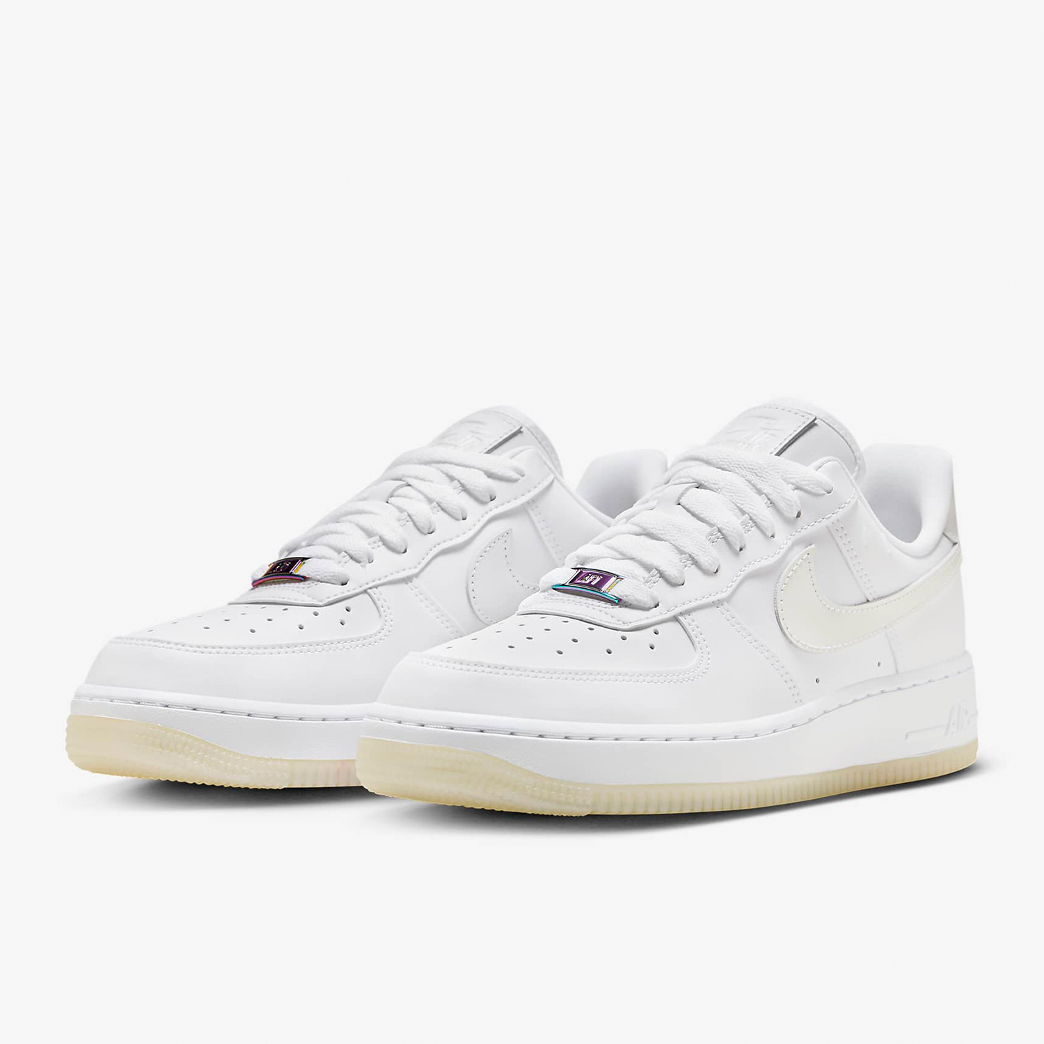 ナイキ正規品 エアフォース1'07 LX レディース エアフ - Nike Shoes Air Force 1 のレビューと価格