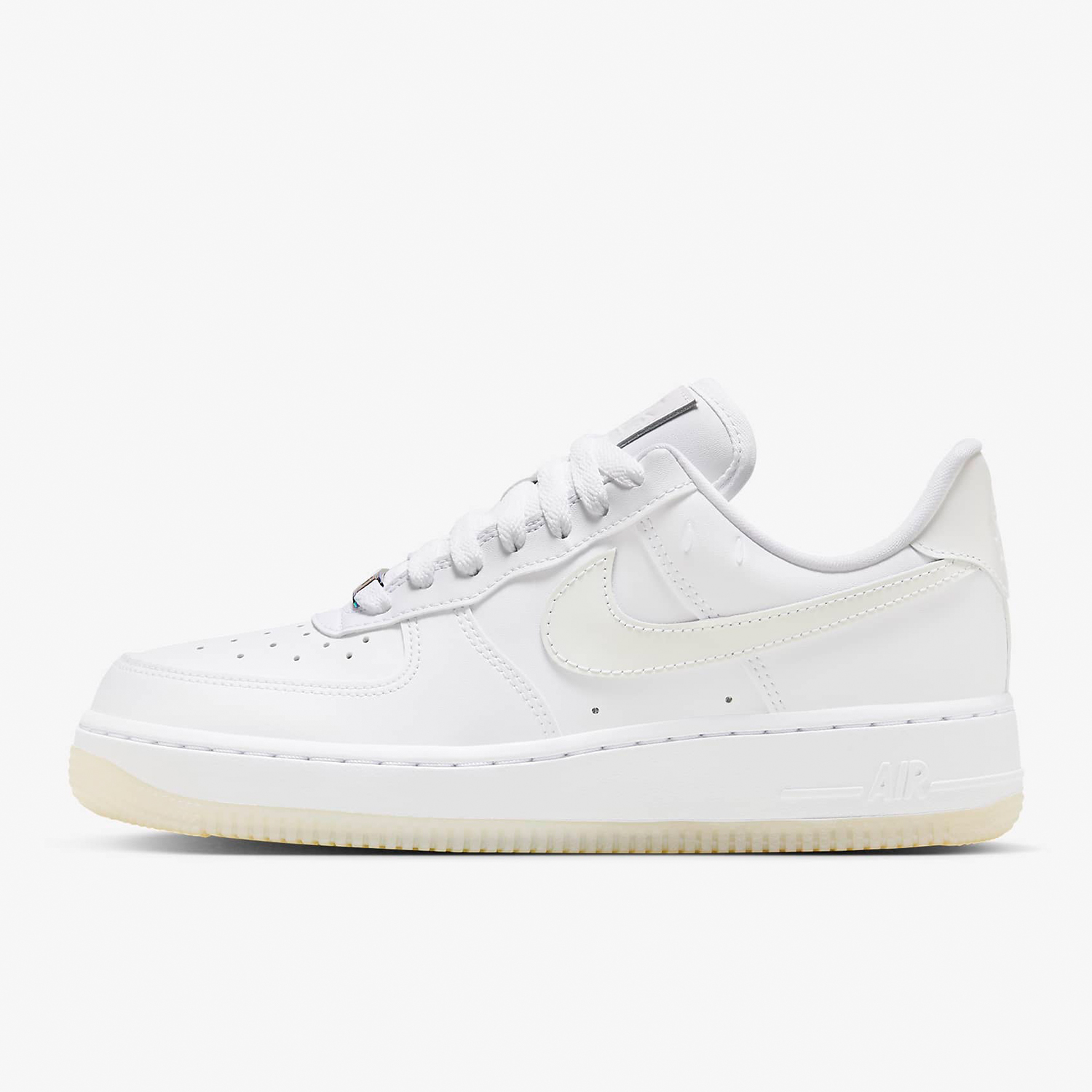 ナイキ正規品 エアフォース1'07 LX レディース エアフ - Nike Shoes Air Force 1 のレビューと価格